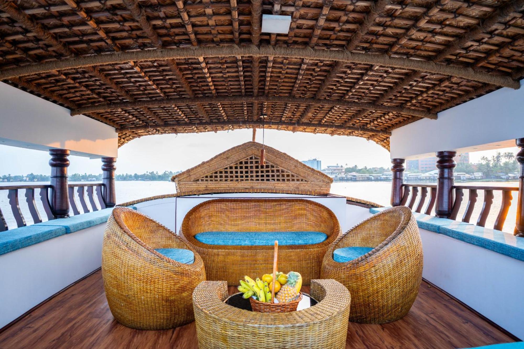 Why Not Houseboat Otel Alappuzha Dış mekan fotoğraf