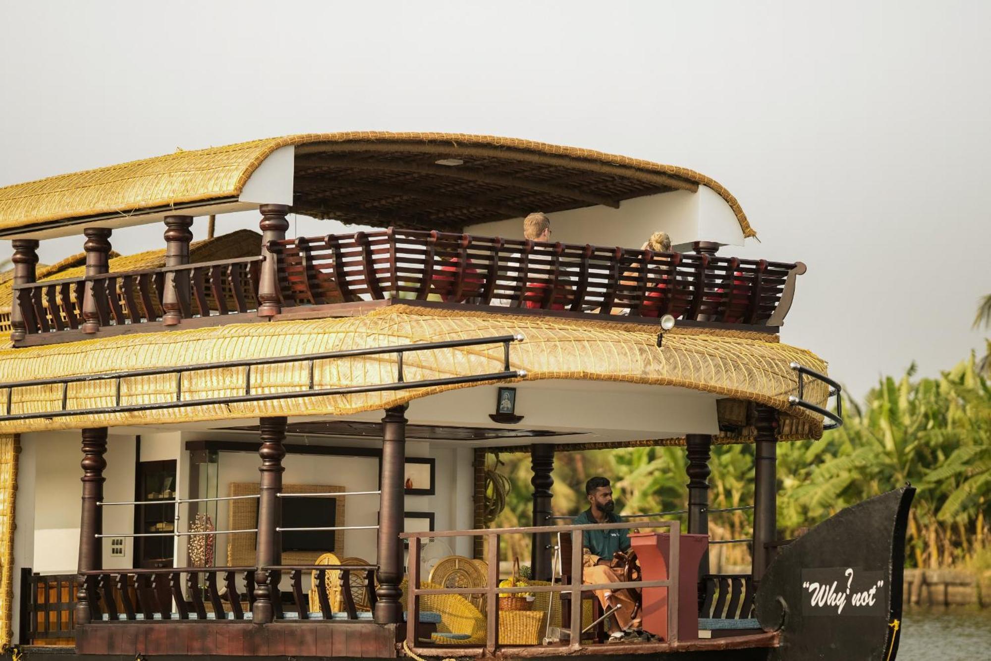 Why Not Houseboat Otel Alappuzha Dış mekan fotoğraf