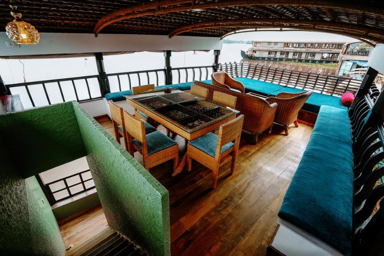 Why Not Houseboat Otel Alappuzha Dış mekan fotoğraf